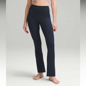 Lululemon Align High-Rise Mini-Flared Pant 28" True Navy - Size 8